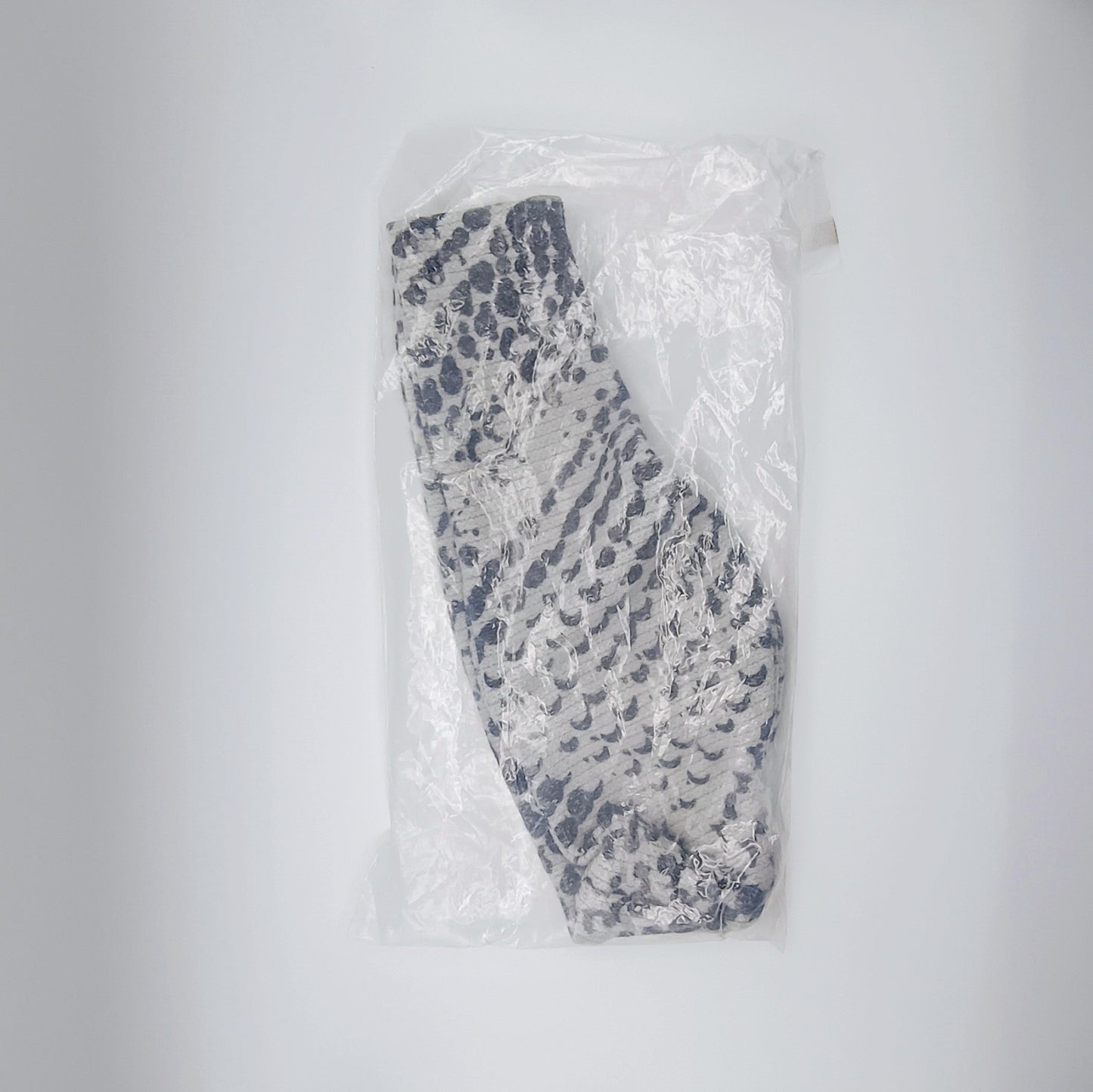 Men's & Women's Clothing Mix – 20 Pcs | New ~4kg Bundle (MIX-002)