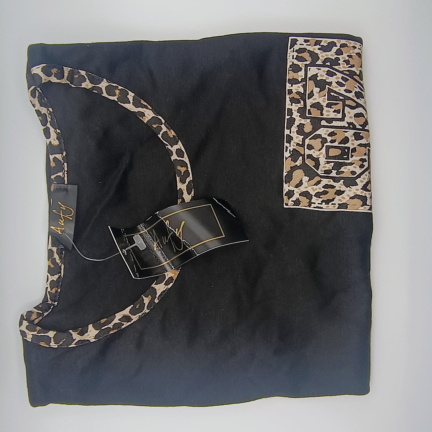 Women's Clothing Mix – 20 Pcs, New ~4kg Bundle (MIX-001)